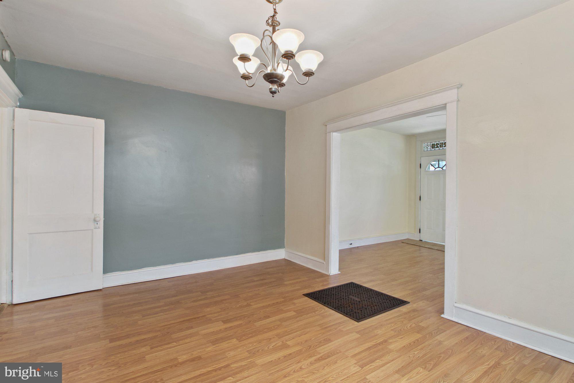 2529 Grant Street Reading, PA 19606 - Photo 7 of 22