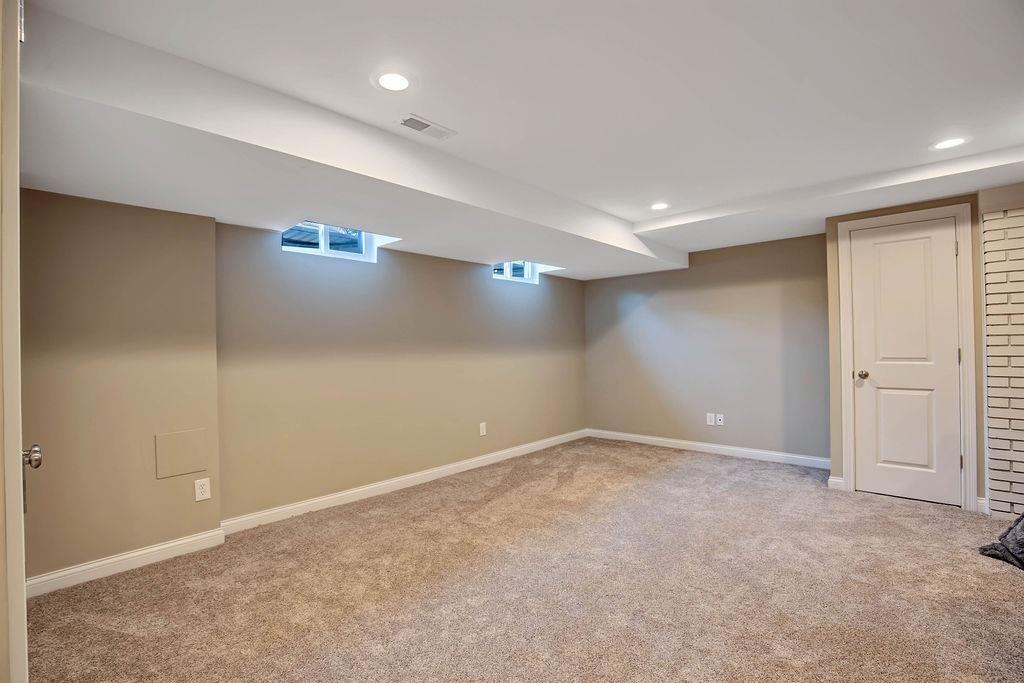 6007 Werk Road Cincinnati, OH 45248 - Photo 24 of 50