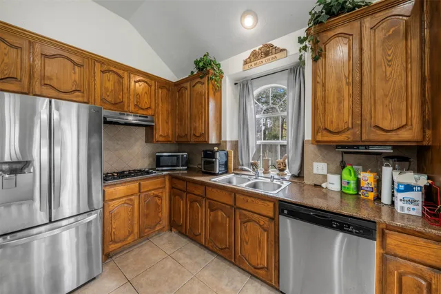 $335,000 | 8214 Creekside Willow Court, Tomball, TX 77375