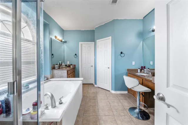 $335,000 | 8214 Creekside Willow Court, Tomball, TX 77375