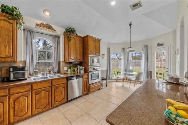 $335,000 | 8214 Creekside Willow Court, Tomball, TX 77375