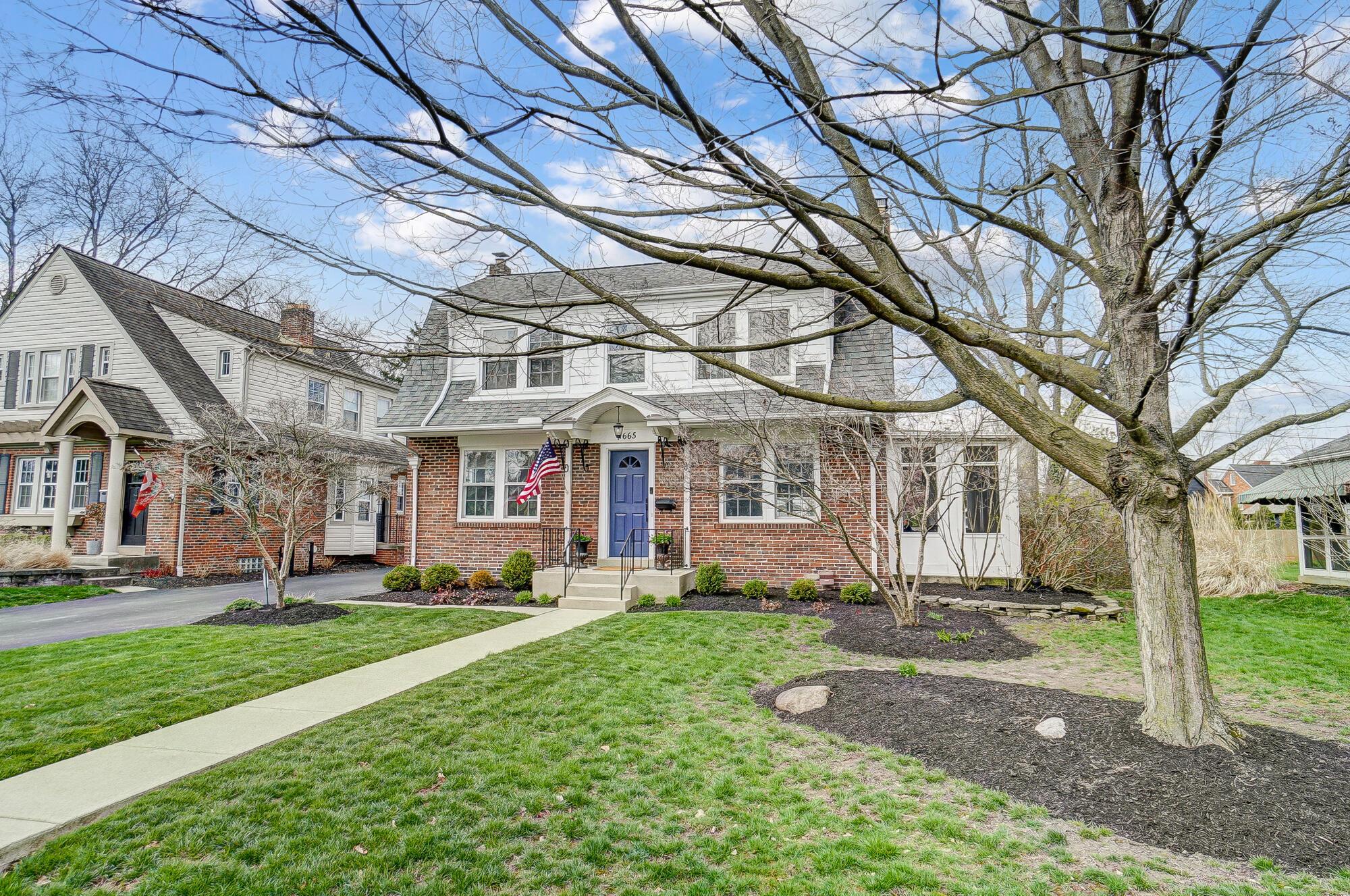 1665 Andover Road Columbus, OH 43212 - Photo 3 of 80 005