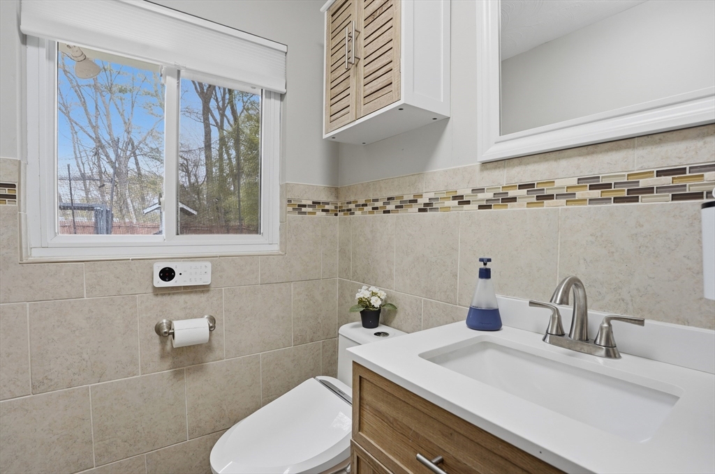 7 Edith Road Framingham, MA 01701 - Photo 37 of 42
