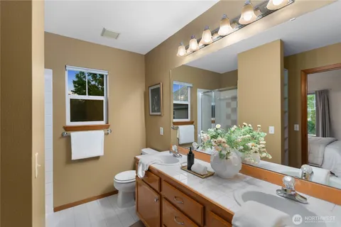 $750,000 | 460 226th Place Northeast, Sammamish, WA 98074
