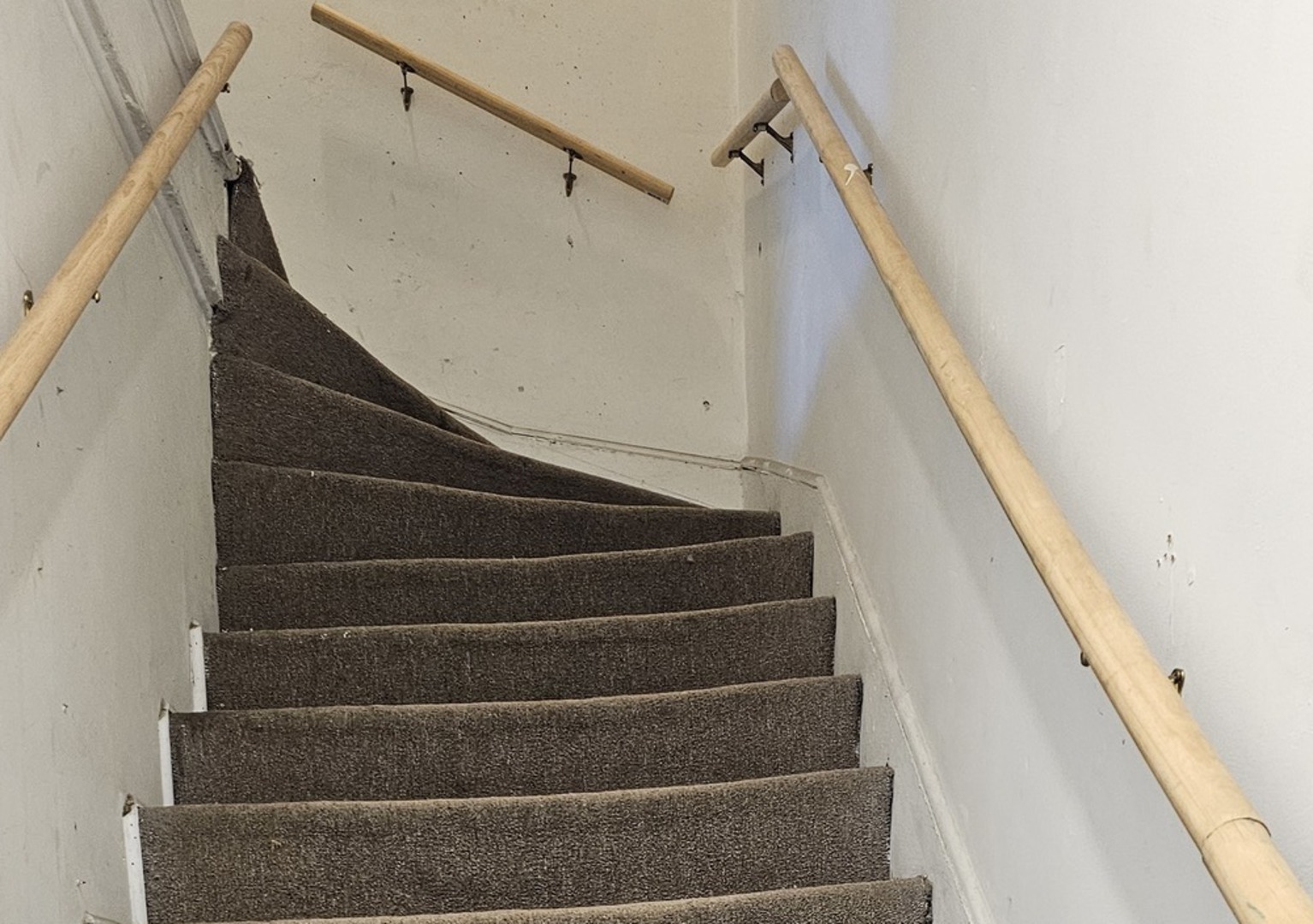 6004 South Aberdeen Street Chicago, IL 60621 - Photo 13 of 17 a view of entryway