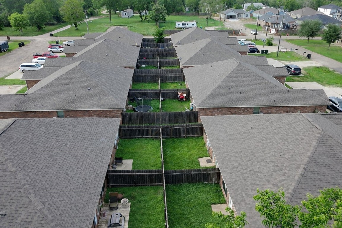 722 Sharp Street Franklin, TX 77856 - Photo 4 of 12 Middle Aerial View