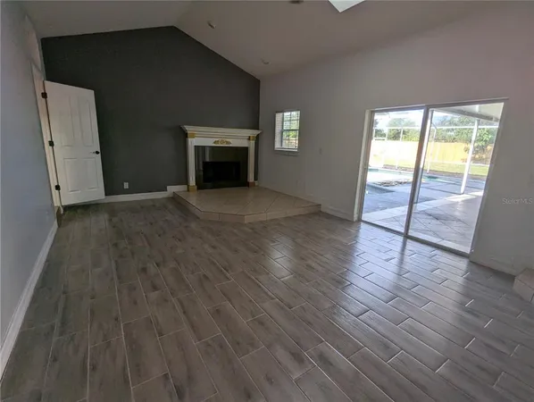 $4,975 | 8052 Oak Park, Orlando, FL 32819