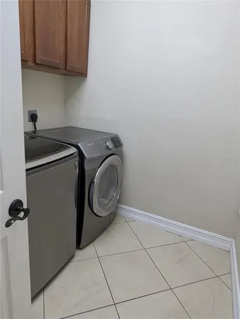 $4,975 | 8052 Oak Park, Orlando, FL 32819