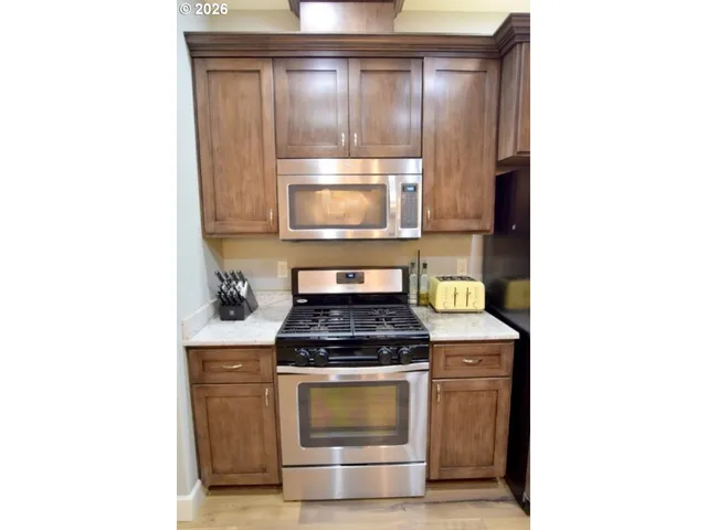 $449,900 | 2335 Maplewood Drive South, Salem, OR 97302