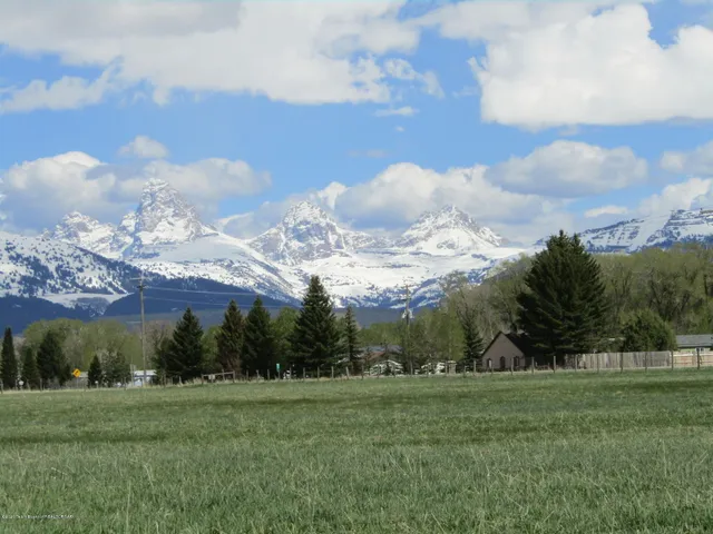 $1,275,000 | 33 West Highway 33, Tetonia, ID 83452