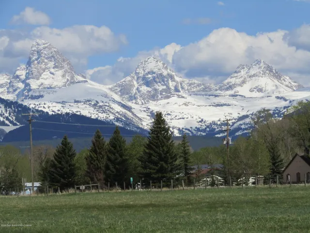 $1,275,000 | 33 West Highway 33, Tetonia, ID 83452