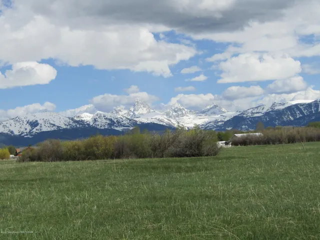 $1,275,000 | 33 West Highway 33, Tetonia, ID 83452