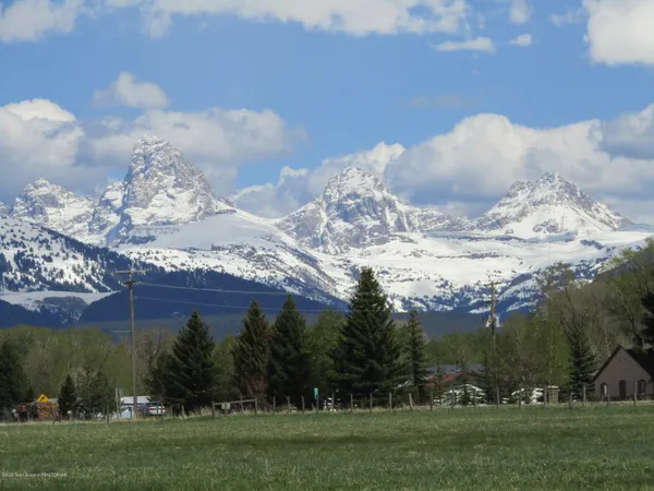 $1,275,000 | 33 West Highway 33, Tetonia, ID 83452