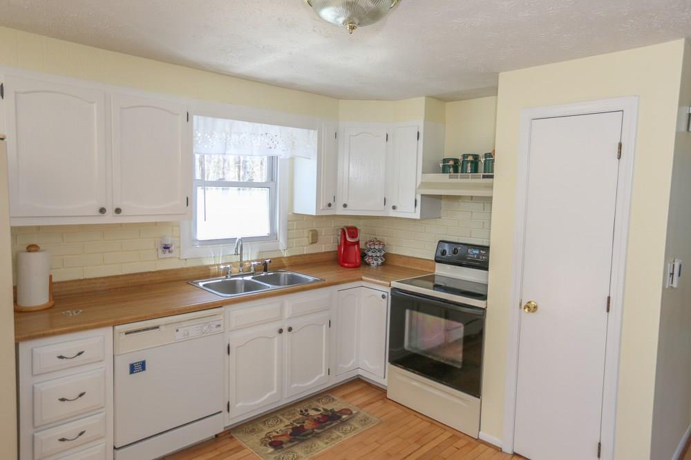 1305 Alfred Road Arundel, ME 04046 - Photo 6 of 31 Photo