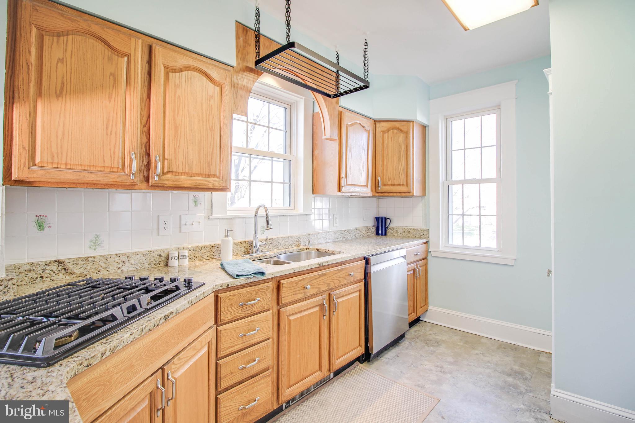 5112 Shelbourne Road Halethorpe, MD 21227 - Photo 14 of 50 kitchen