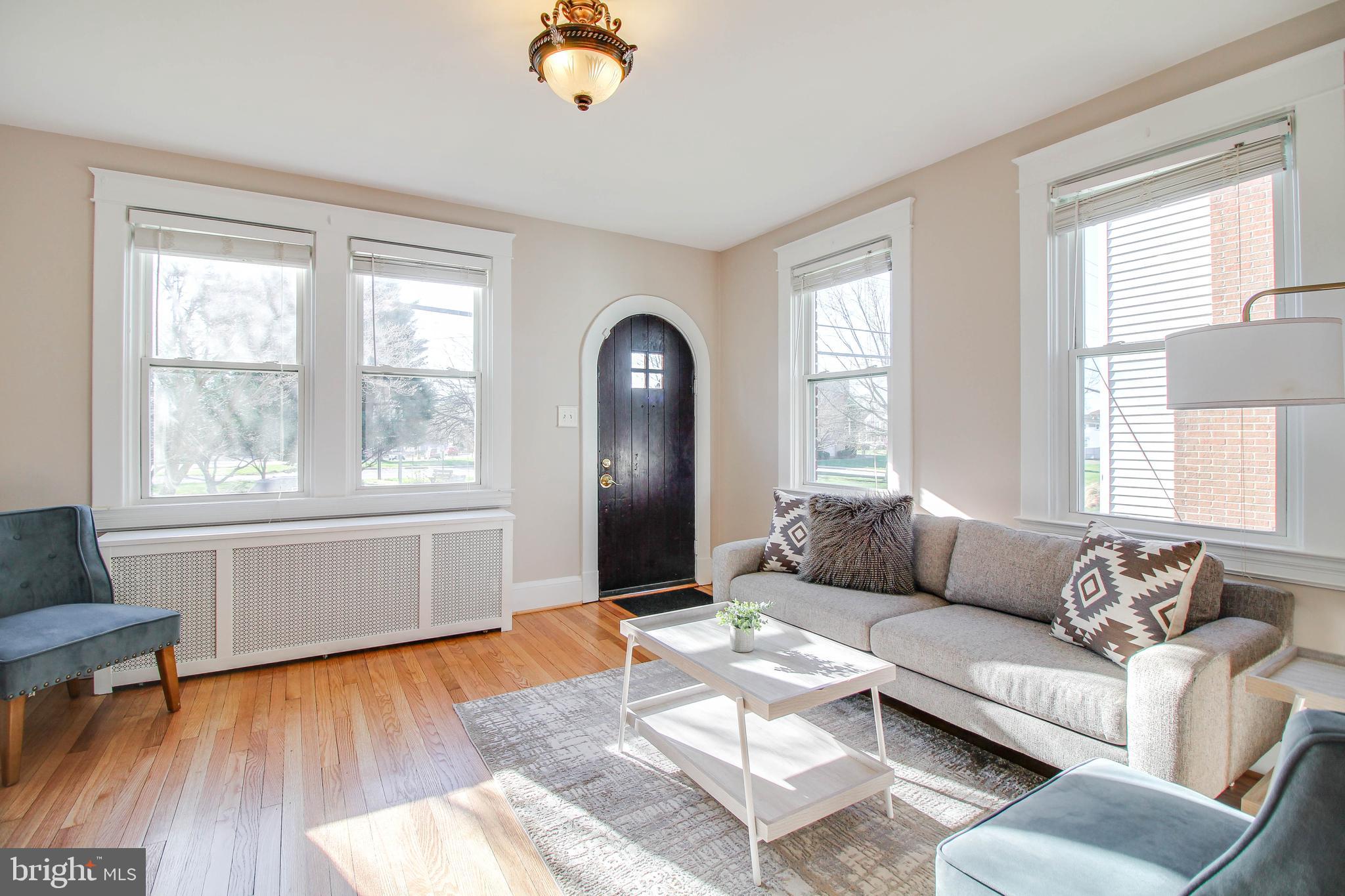 5112 Shelbourne Road Halethorpe, MD 21227 - Photo 4 of 50