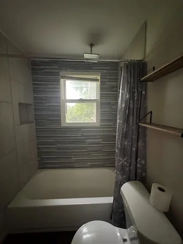 $210,000 | 2011 North Hines Road, Independence, MO 64058