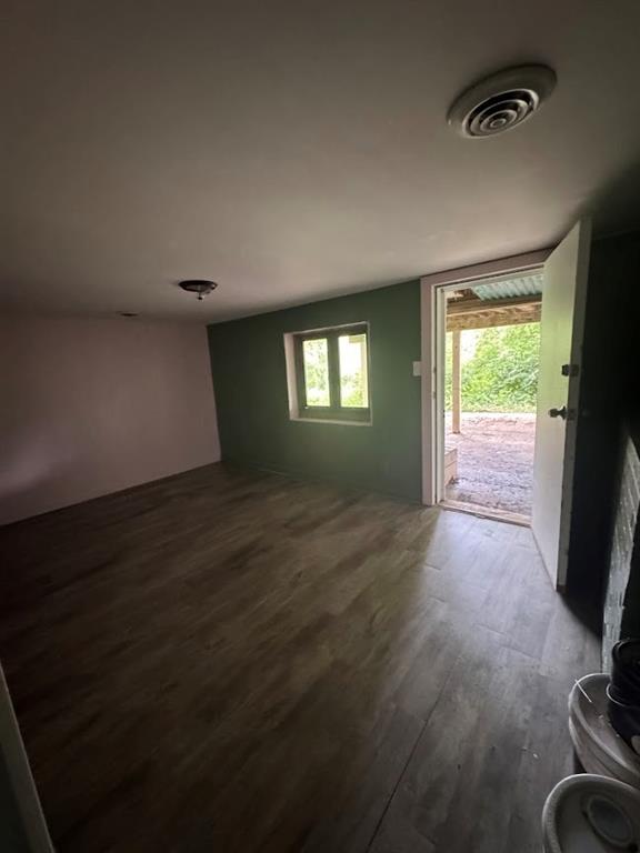 2011 North Hines Road Independence, MO 64058 - Photo 18 of 26