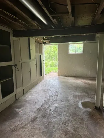 $210,000 | 2011 North Hines Road, Independence, MO 64058