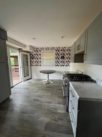 $210,000 | 2011 North Hines Road, Independence, MO 64058