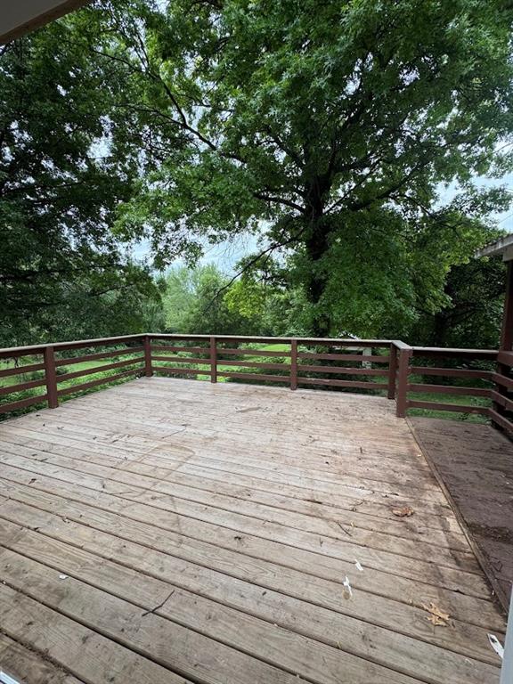 2011 North Hines Road Independence, MO 64058 - Photo 7 of 26