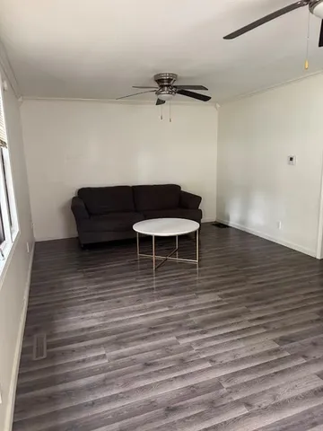 $210,000 | 2011 North Hines Road, Independence, MO 64058