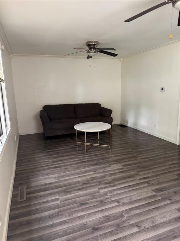 2011 North Hines Road Independence, MO 64058 - Photo 10 of 26