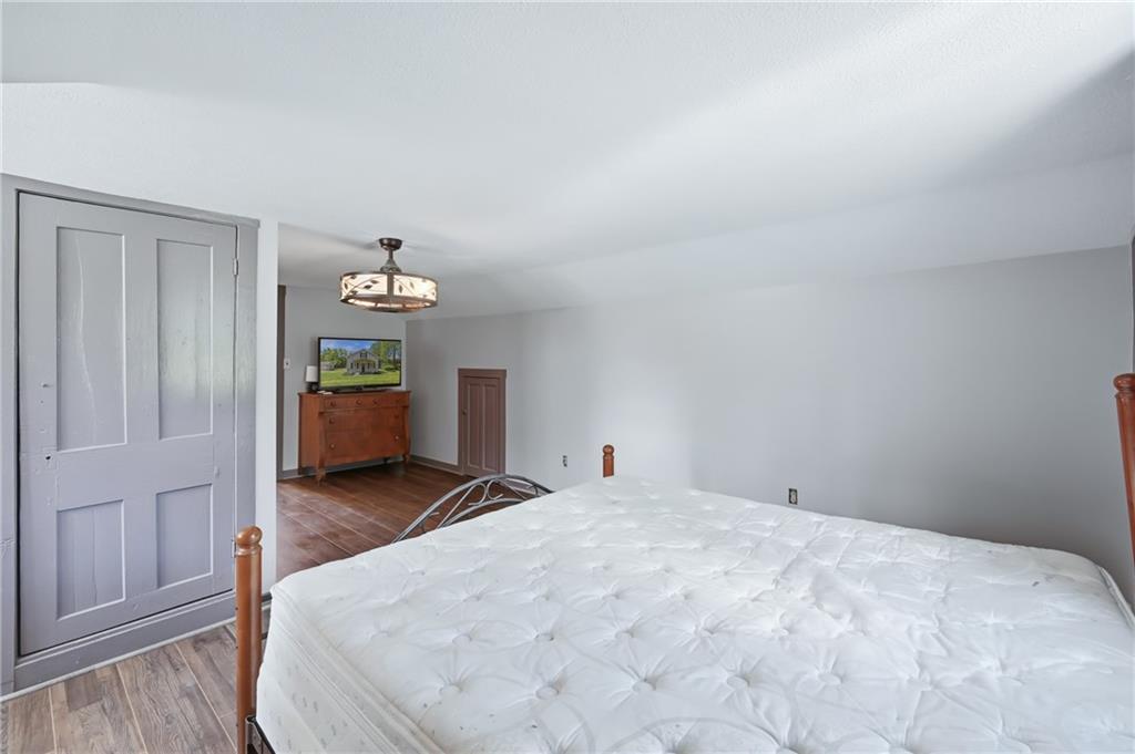 2310 South Keel Ridge Road Hermitage, PA 16148 - Photo 24 of 50 PRIMARY BEDROOM