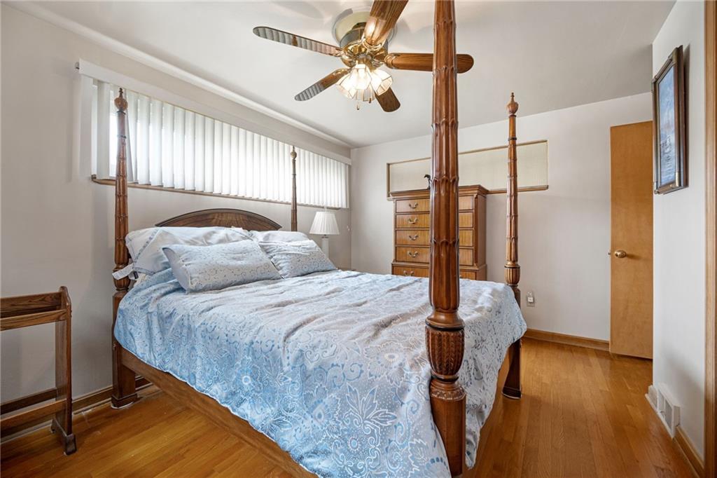 4406 West Run Road Homestead, PA 15120 - Photo 15 of 31 Bedroom #1