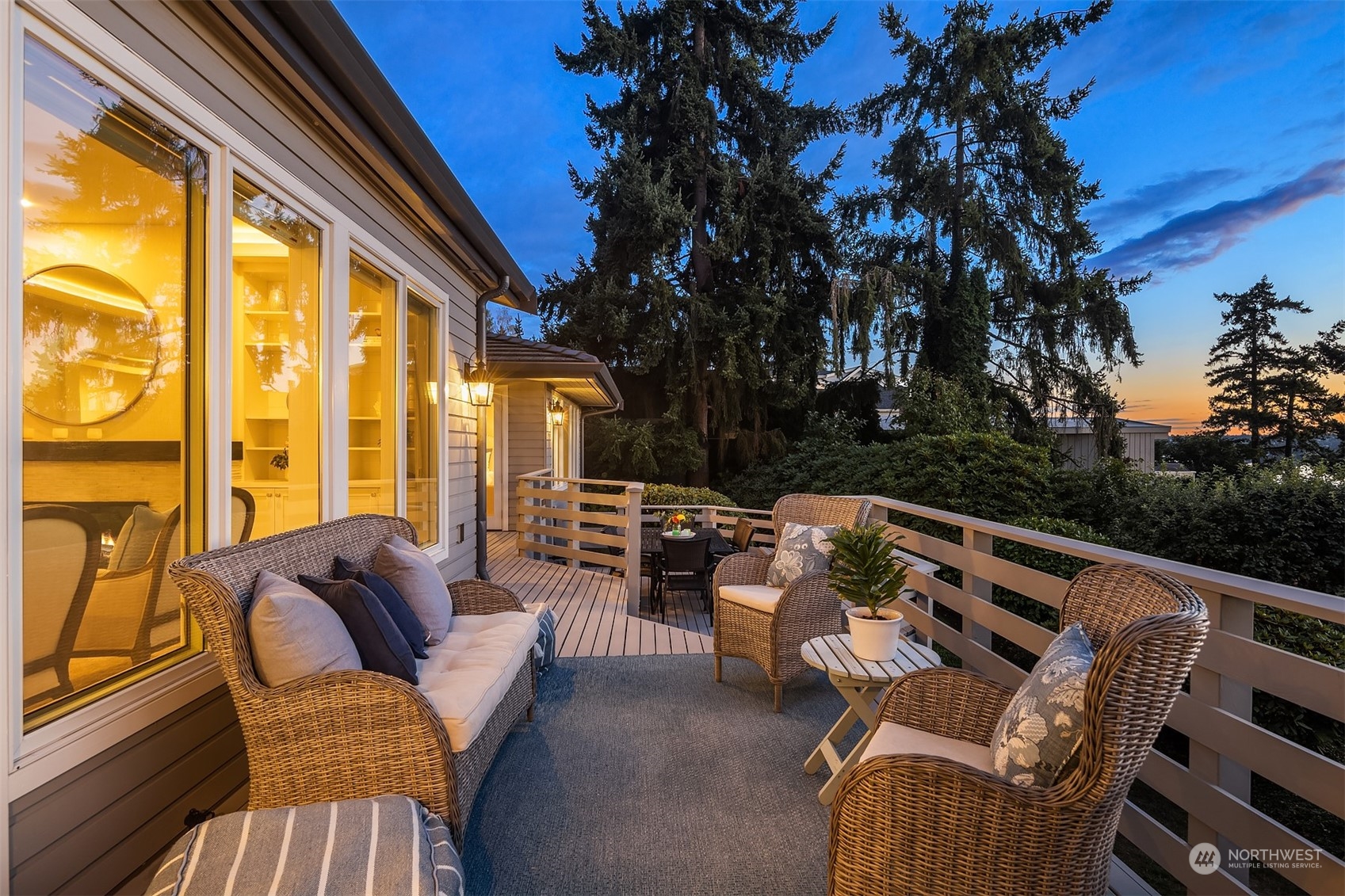 7230 West Ridge Road Mercer Island, WA 98040 - Photo 35 of 40 Gallery Image 35