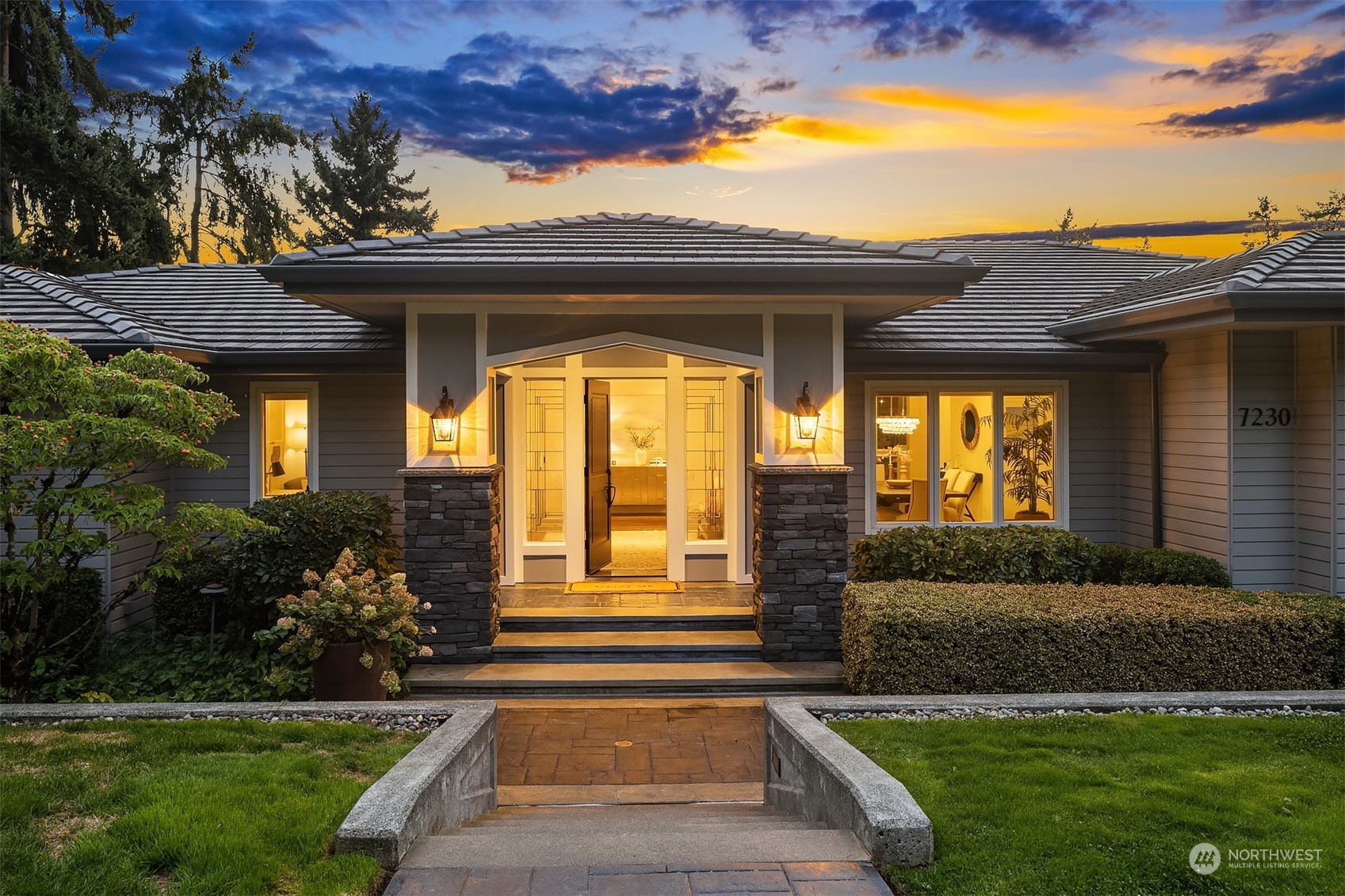 7230 West Ridge Road Mercer Island, WA 98040 - Photo 4 of 40 Gallery Image 4