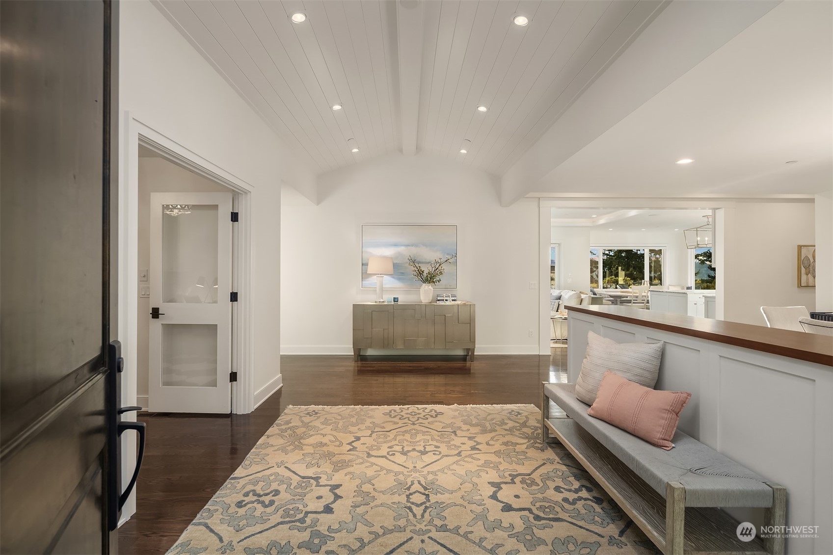 7230 West Ridge Road Mercer Island, WA 98040 - Photo 5 of 40 Gallery Image 5