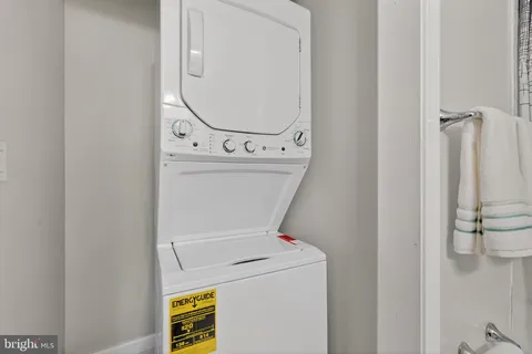 $599,900 | 3421 Memorial Street, Alexandria, VA 22306