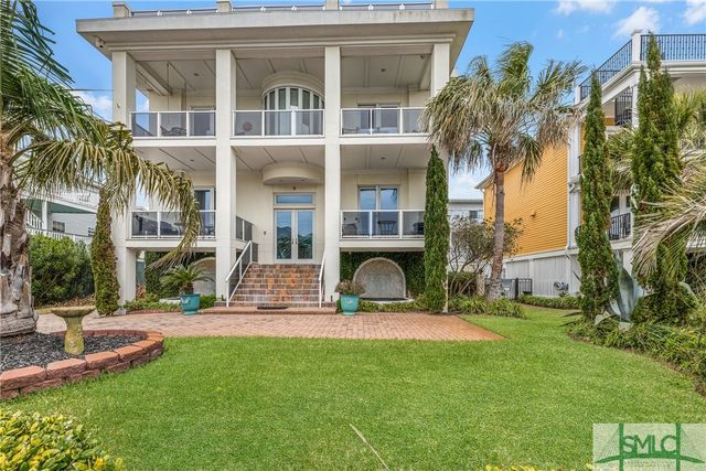 $1,950,000 | 8 18th Street, Tybee Island, GA 31328