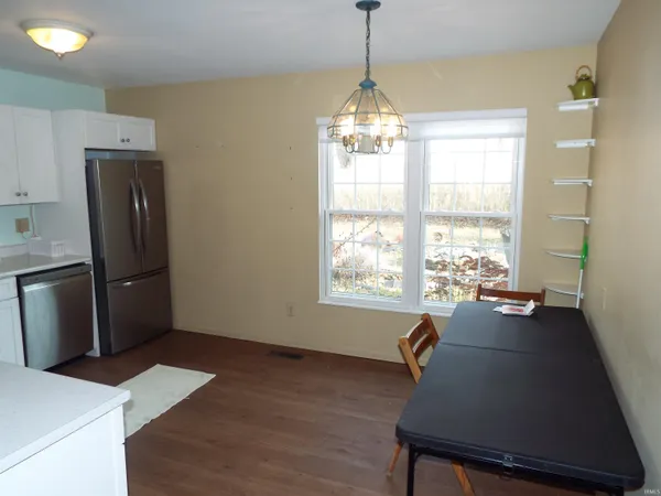 $179,999 | 7629 Kingsway Drive, Fort Wayne, IN 46819