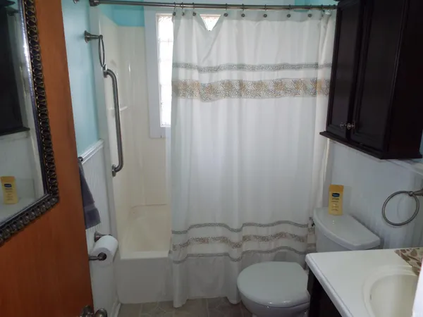 $179,999 | 7629 Kingsway Drive, Fort Wayne, IN 46819