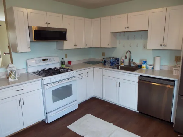 $179,999 | 7629 Kingsway Drive, Fort Wayne, IN 46819