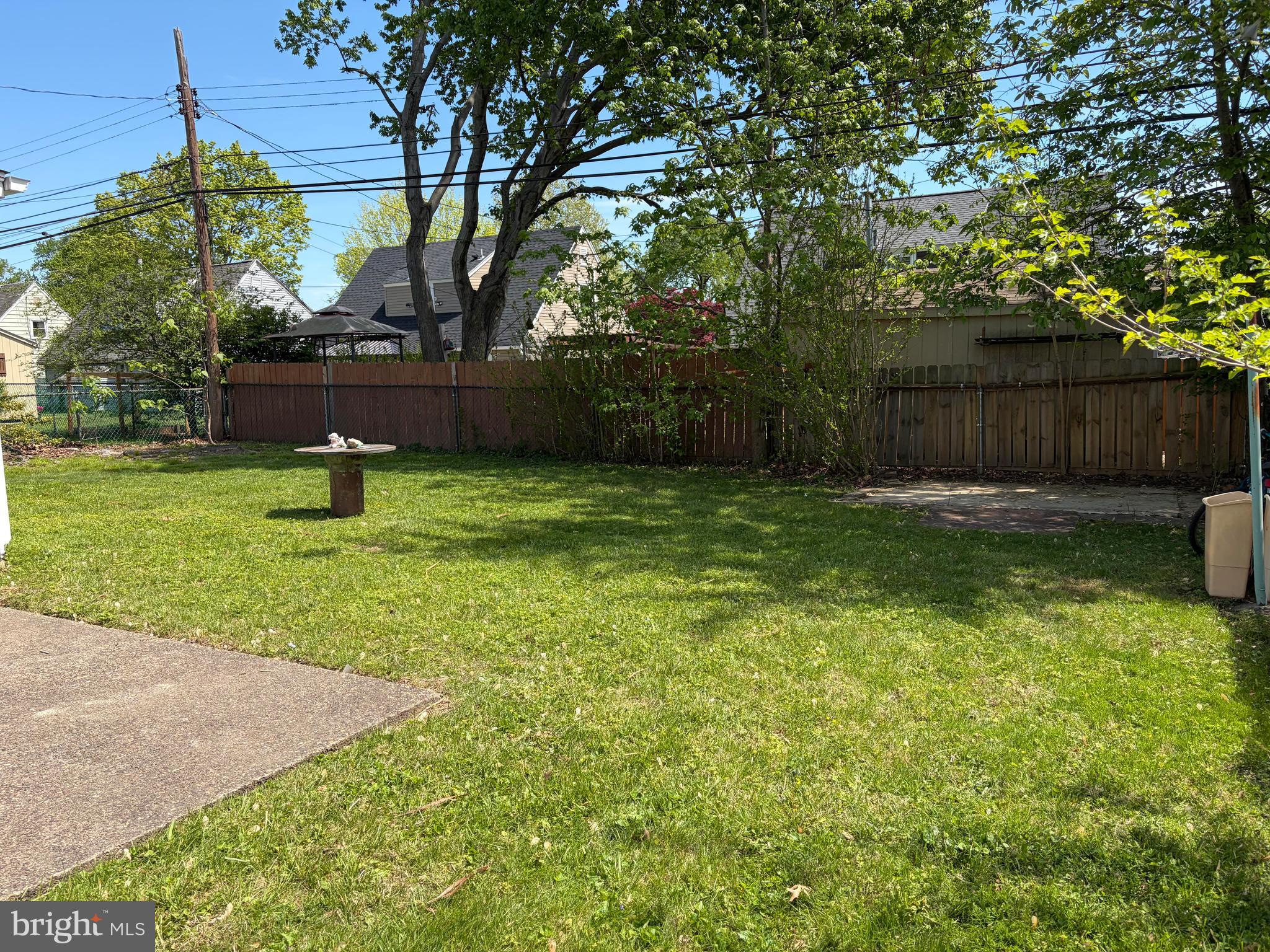 2608 Wood Road Secane, PA 19018 - Photo 28 of 33 Backyard