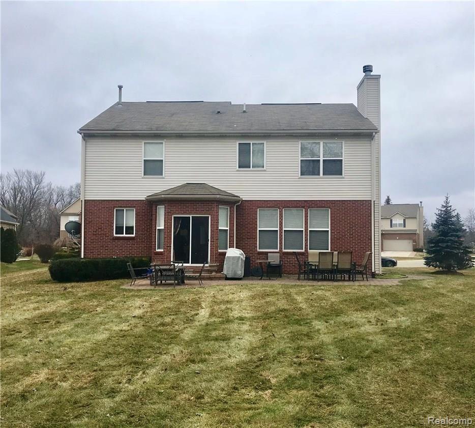 3047 Penn Court Rochester, MI 48307 - Photo 2 of 26 IMG_2145.jpg