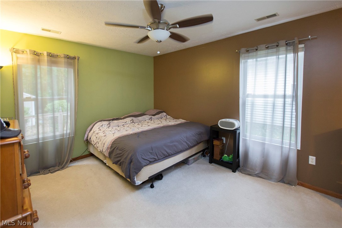5244 Main Avenue North Ridgeville, OH 44039 - Photo 18 of 32
