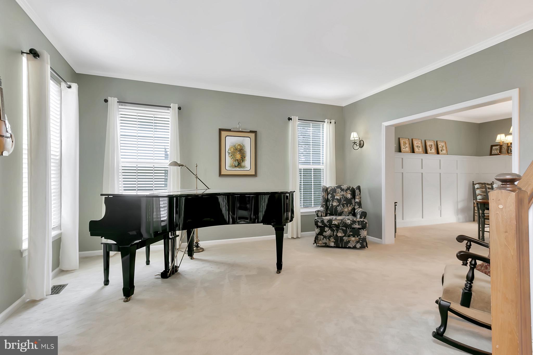 6 Rita Court Newark, DE 19702 - Photo 3 of 29 Formal Living Room