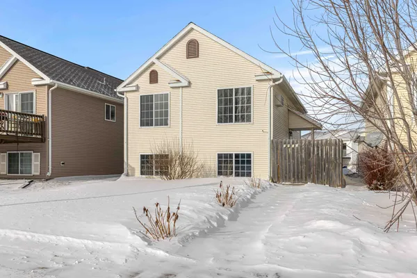 $240,000 | 1941 57th Avenue South, Fargo, ND 58104