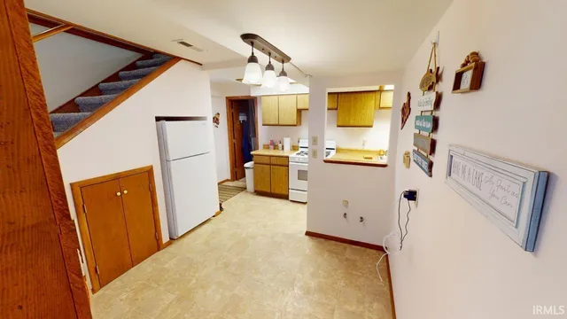 $284,900 | 3964 North Lake Road 24 East, Monticello, IN 47960