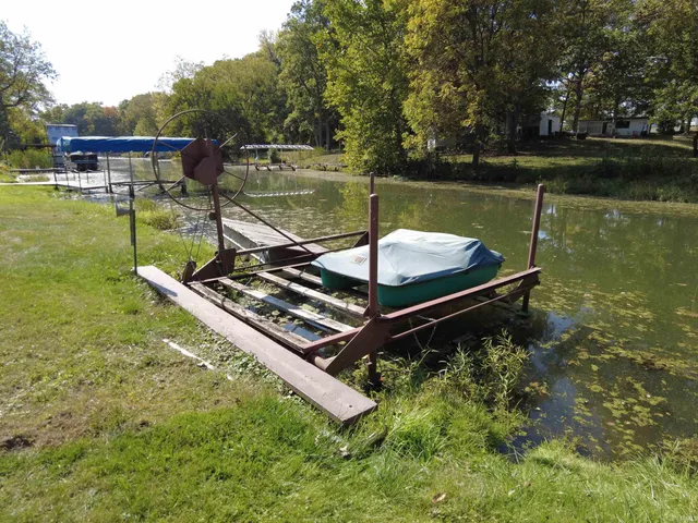 $284,900 | 3964 North Lake Road 24 East, Monticello, IN 47960