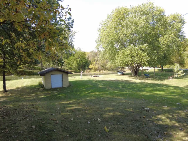 $284,900 | 3964 North Lake Road 24 East, Monticello, IN 47960