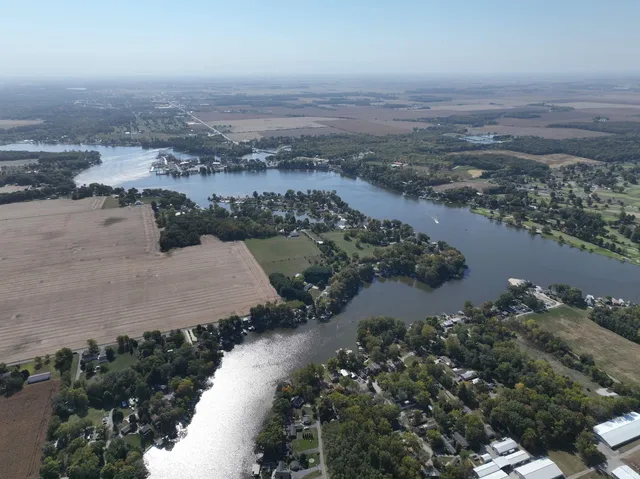 $284,900 | 3964 North Lake Road 24 East, Monticello, IN 47960