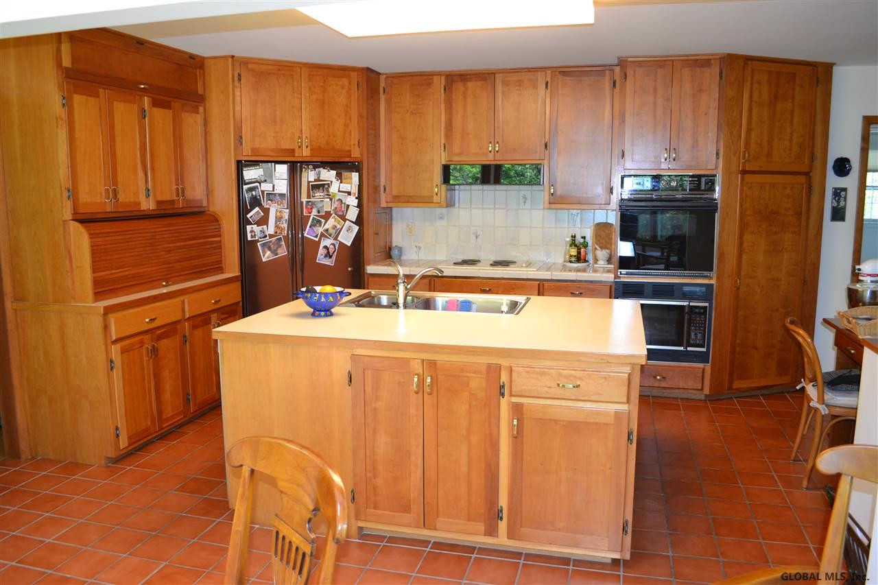 1245 Hempstead Road Niskayuna, NY 12309 - Photo 2 of 8 Photo 2