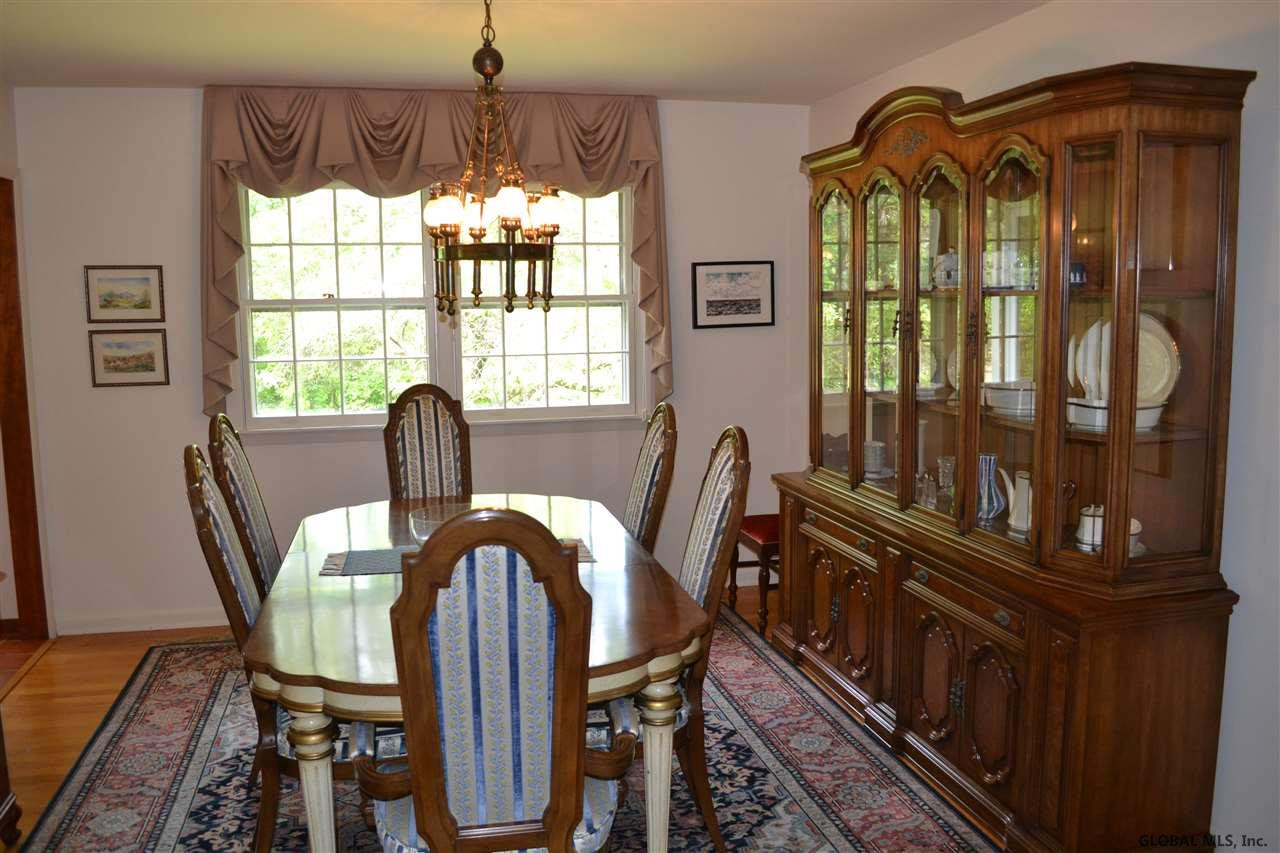 1245 Hempstead Road Niskayuna, NY 12309 - Photo 5 of 8 Photo 5