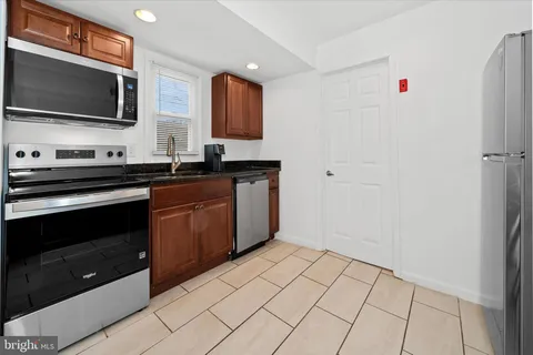 $269,900 | 31 Lea Road, New Castle, DE 19720