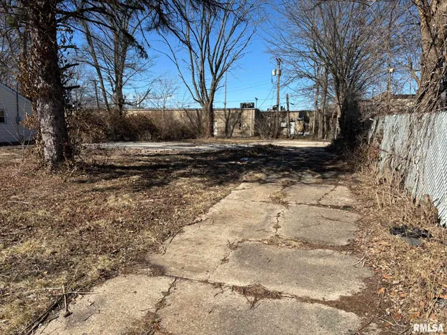 $10,000 | 3209 Buckner Street, Springfield, IL 62703